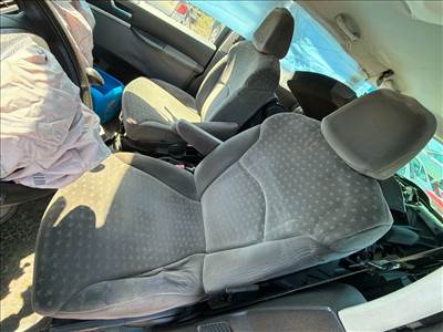 Peugeot 807 Bal első Ülés *165067*