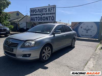 Toyota Avensis (T250) bontott alkatrészei