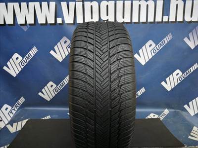255/55 R18 Bridgestone Bridgestone Blizzak LM001 téli gumi
