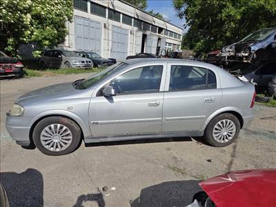 Opel Astra G 2.0 DTI 16V ajtó 