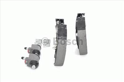 BOSCH 0 204 114 586 - fékpofakészlet FORD FORD AUSTRALIA