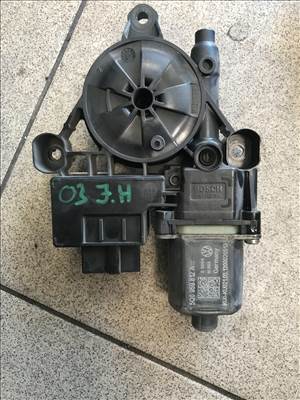 Skoda Octavia III jobb hátsó ablakemelő motor 5Q0959812A