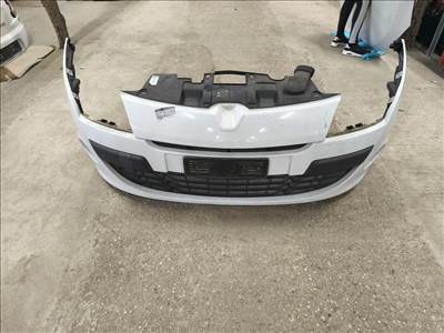 Renault Mégane III első lökhárító 
