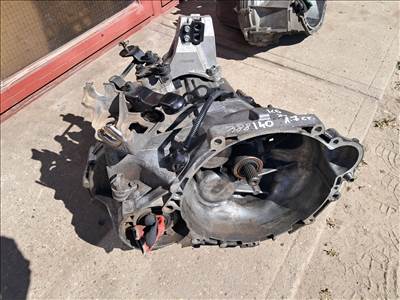 Hyundai 1.7 crdi i40 váltó SH81JF