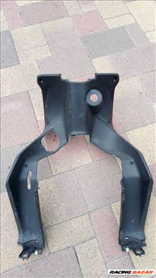 Peugeot Jetforce térdidom