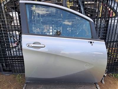Nissan Note II Jobb első ajtó 