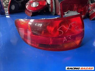 Audi A3 (8P) Bal hátsó lámpa facelift előtti 8P4945095C