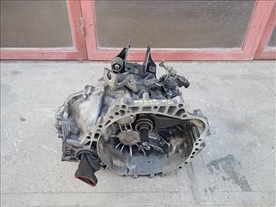 Toyota Verso I 2.0 diesel váltó 