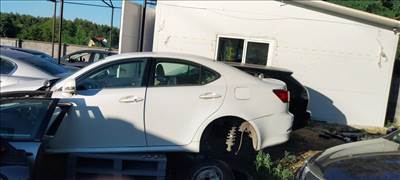 Lexus IS (XE20) 220 d -250 benzin bontott alkatrészei