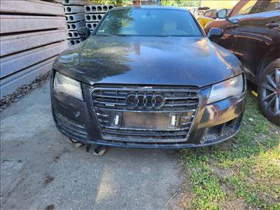 Audi A7 3.0 V6 TSFI Quattro (C7 - 4G) bontott alkatrészei
