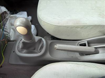 Nissan Micra III Kézifék Kar *162753*