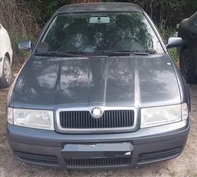 Skoda Octavia I bontott alkatrészei 1.9tdi ALH