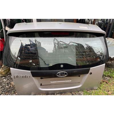 Kia Picanto csomagtér ajtó