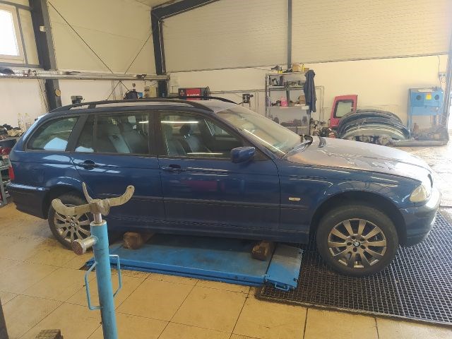 BMW 3 (E46) 320d - Bontódik! 7. kép