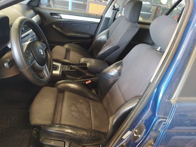 BMW 3 (E46) 320d - Bontódik! 11. kép