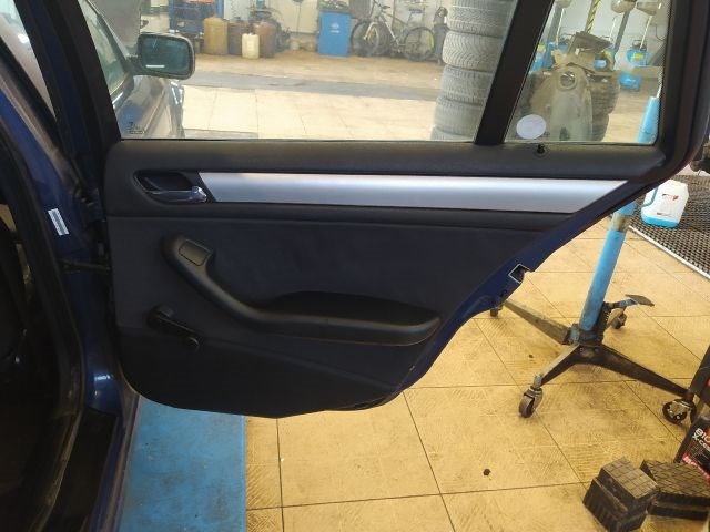 BMW 3 (E46) 320d - Bontódik! 15. kép