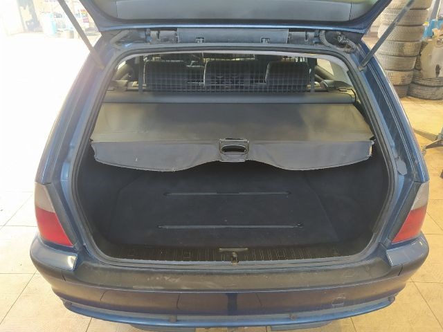 BMW 3 (E46) 320d - Bontódik! 16. kép
