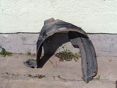 Toyota Yaris Verso Bal első Dobbetét 5387652120