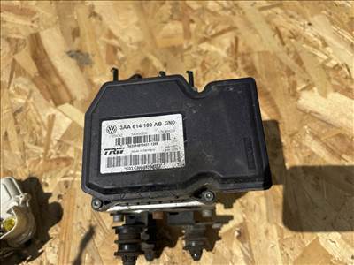 Volkswagen Passat B7 ABS kocka  3aa614109ab