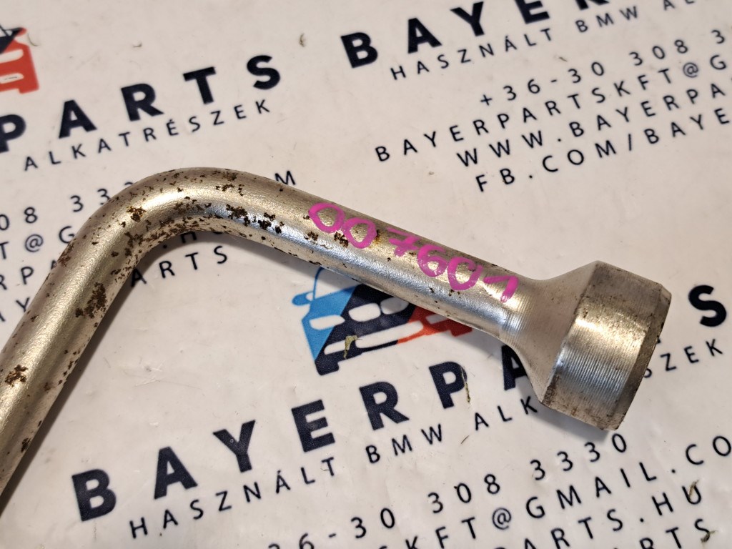 BMW E21 E30 E36 E46 E90 E28 E34 E39 E60 E32 E38 kerékkulcs kerék kulcs - rozsdás 3. kép