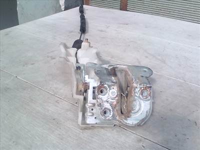MAZDA 5 2005.06.01-2008.01.31 Jobb tolóajtó zárszerkezet