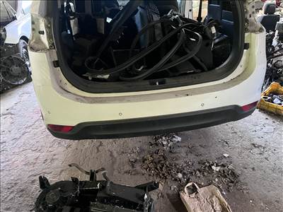 Kia Carens (RP) Hátsó lökhárító
