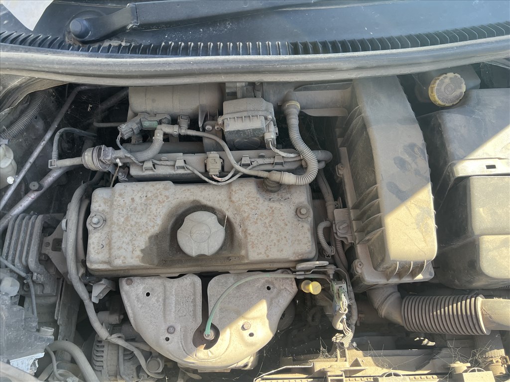 Peugeot 207 1.4i bontott alkatrészei 4. kép