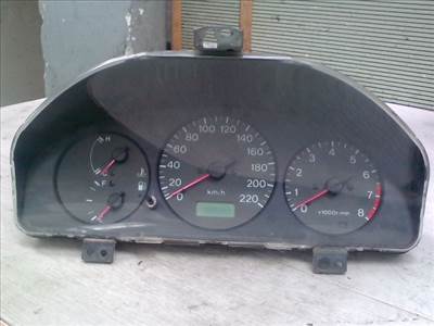 MAZDA 323 98-01 Kilóméteróra