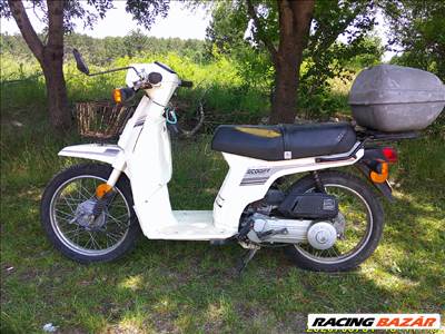 HONDA SCOOPY,RÉGI JAPÁN KISMOTOR,GYÁRI 5714KM-REL,AUSZTRIÁBÓL ELADÓ