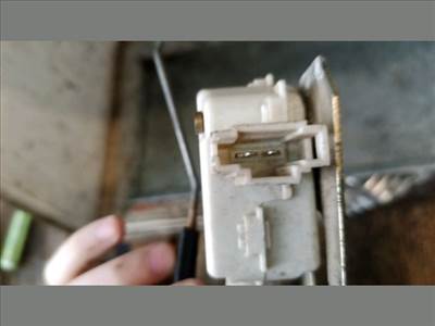 Volkswagen Bora Csomagtérajtó Motor Elektronika *127777* vw-1j9qq827425d