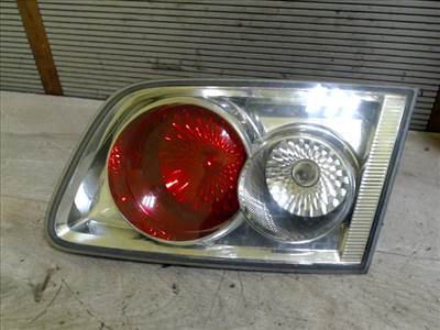 MAZDA 6 02-05 Jobb belső hátsó lámpa