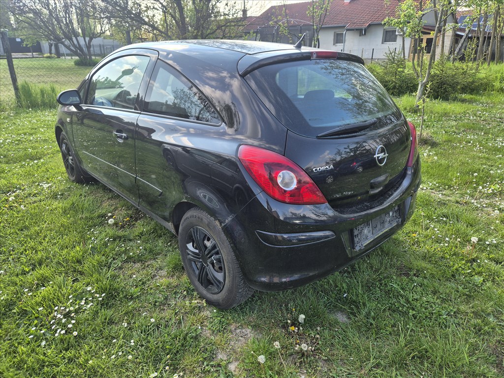 Opel Corsa D 1.4 eladó  4. kép