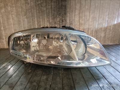 Alfa Romeo GT első fényszóró  60681583