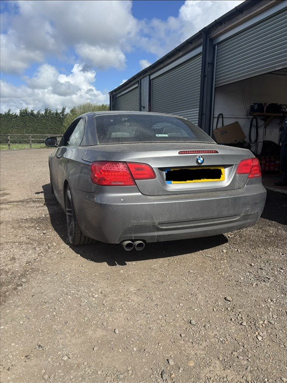 BMW 3-as sorozat (E90, E91, E92, E93) bontott alkatrészei 3. kép