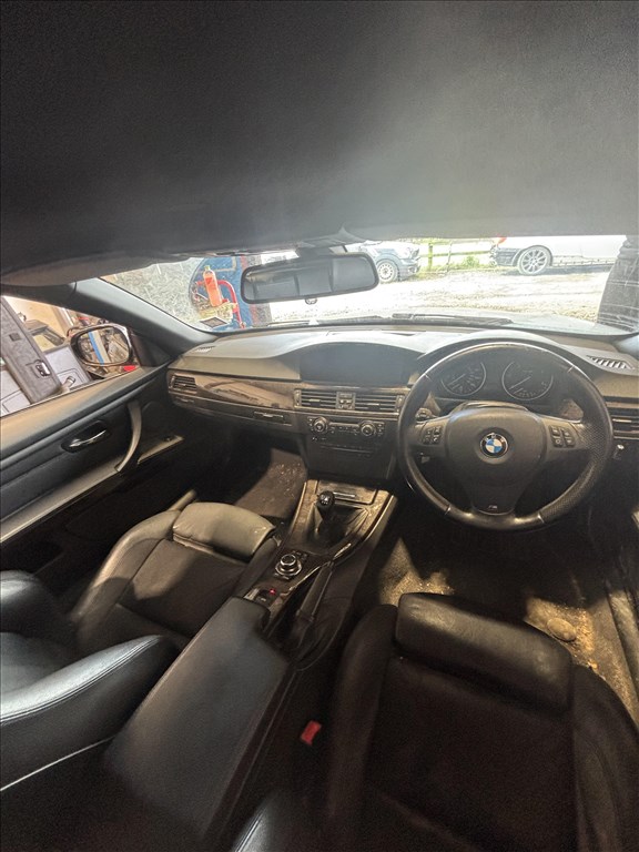 BMW 3-as sorozat (E90, E91, E92, E93) bontott alkatrészei 5. kép