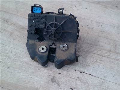 FORD FOCUS 98-04 Csomagtérajtó zárszerkezet