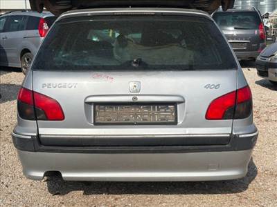 Peugeot 406 Jobb hátsó Fejtámla *163150*