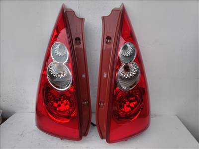 Mazda 5 makulátlan hátsó lámpa 
