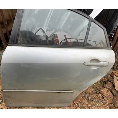 Mazda 6 bal hátsó ajtó
