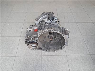 Skoda Octavia III 2.0 tdi váltó PGT