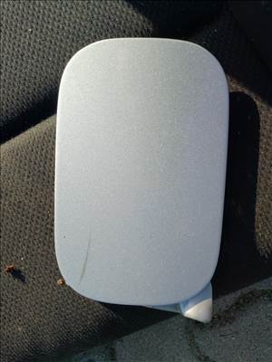Audi a4 B6 tank ajtó 