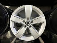 VW 17" 5x112 gyári alufelni eladó 17 coll Passat Tiguan Golf Touran