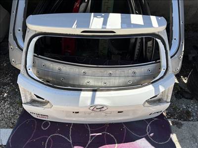 Hyundai i20 (GB) FACELIFT CSOMAGTÉRAJTÓ 