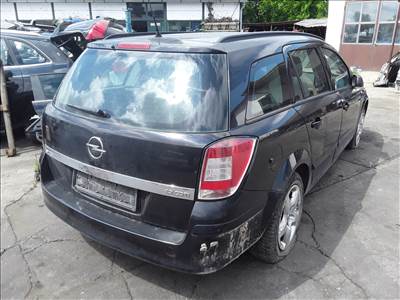 Opel Astra H 1.9 CDTI Csomagtérajtó üveggel 