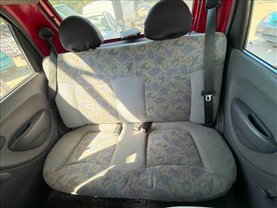 Daewoo Matiz Hátsó Fejtámla *166182*
