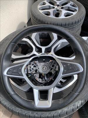 Renault Clio V kormány kormánykerék rs line