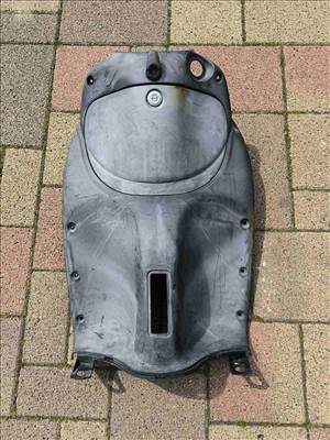 Kymco People 50-150 térdidom
