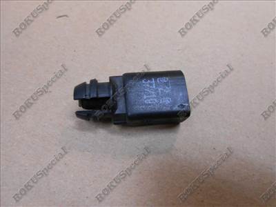 VWPassat B6, B7 2005-2014-ig Külső hőmérséklet jeladó 8z0820535
