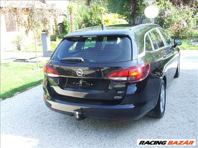 Opel Astra K Sports Tourer 1.6 CDTI csomagtér ajtó 