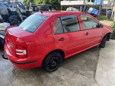 Skoda Fabia I 1.2 12V sedan bontott alkatrészei
